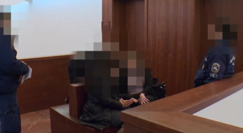 Halálra taposott egy kétéves kisfiút a nevelőanyja, hét és fél évet kapott