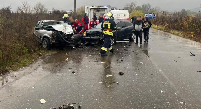 Alkohol és kábítószer hatása alatt okozott hármas balesetet egy fiatal sofőr Kárpátalján