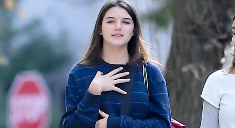 Tom Cruise lánya már Suri Noelle-ként áll színpadra és most először nem az apja neve miatt beszél róla a világ