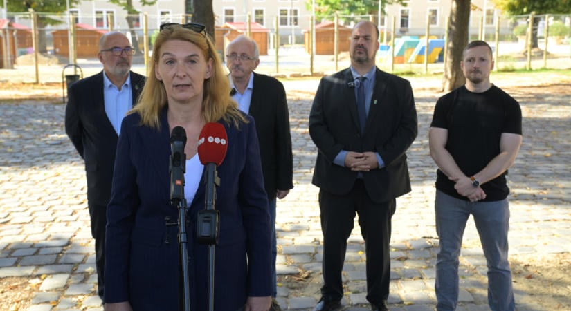 Magyar-Karácsony-egyeztetés: polgármesterek követelik a parkolási terv törlését