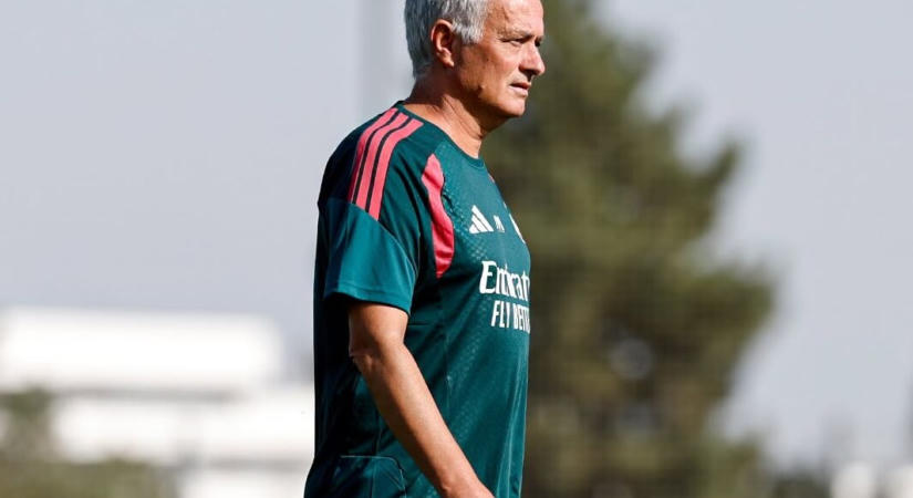 Mourinho olyan hasonlattal védte meg sztárjait, hogy az már majdnem irodalom