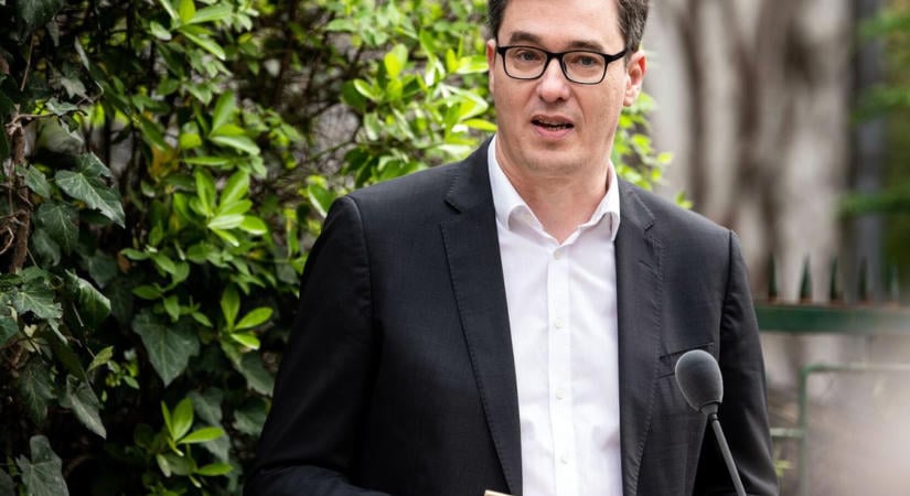 Karácsony Gergely az autósoknak is kedveskedne
