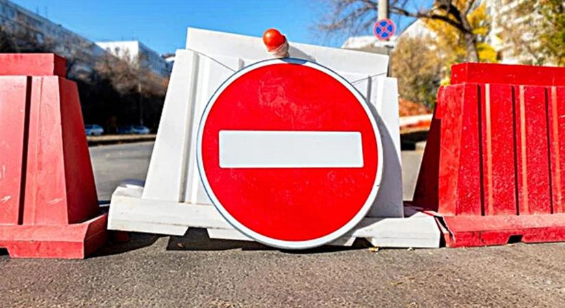 Közműépítést követő útburkolat-helyreállítás indult a zalaegerszegi utcában