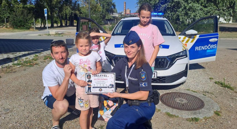 Egy ötéves kislány álmát váltották valóra a fonyódi rendőrök