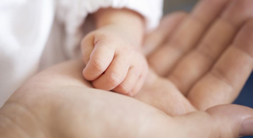 Névadás: fontos változás készül, 145 keresztnév sorsáról döntöttek