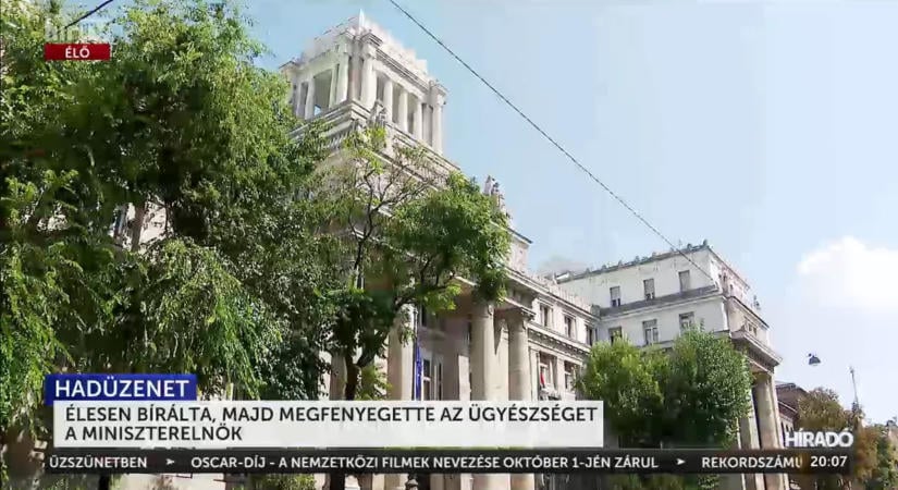 Nem a sértés a legnagyobb kérdés: milyen távol kell lennie a kormányfőnek az ügyészségtől?