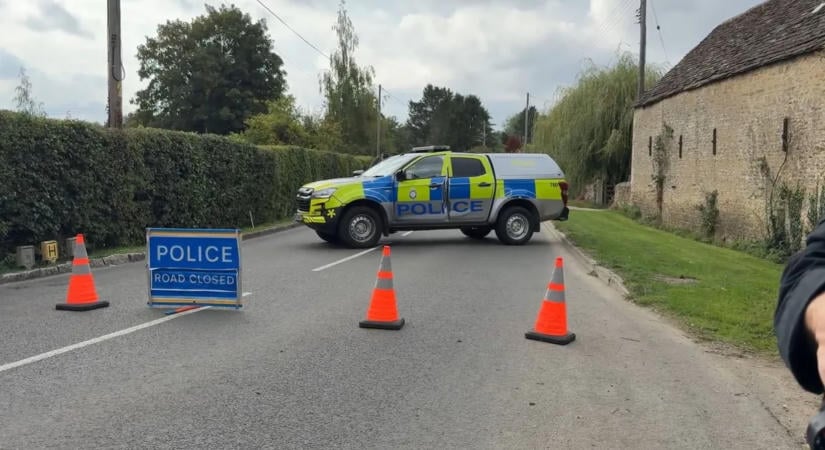 Robbanószerek után kutatnak, kiürítették a brit légitámaszpont környékét