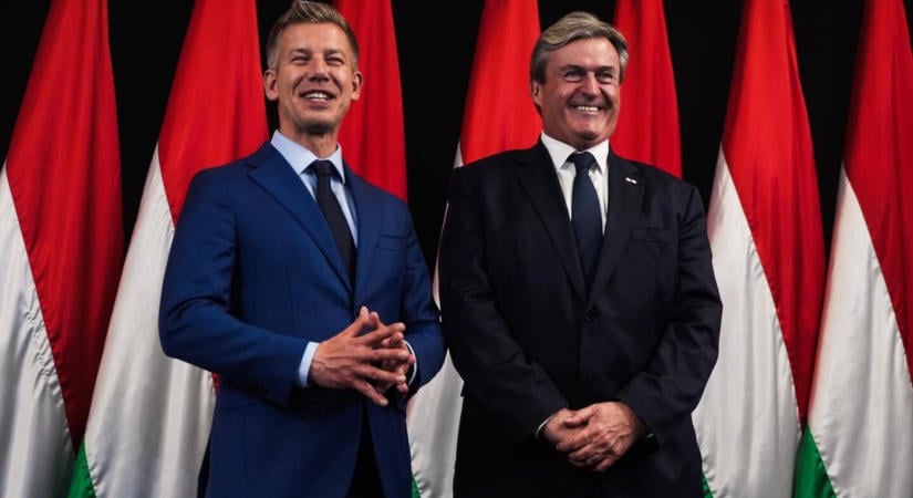 Kapitány István a HVG cikkére reagálva azt közölte, hogy nem távozik
