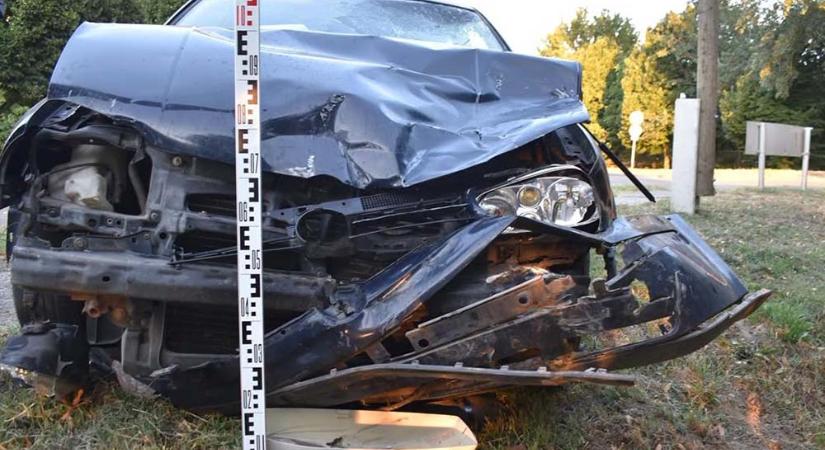 Letarolta a motoros rendőrt a menekülő ámokfutó Baján