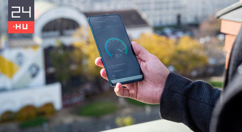 Ingyen mobilinternetet ad a hosszú hétvégére ez a szolgáltató