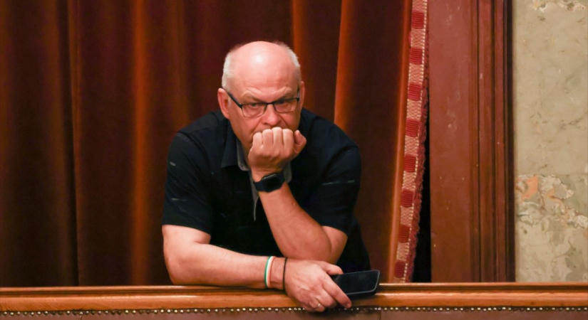 Császár Attila, a köztévé kirúgott riportere a KDNP-nél kapott munkát