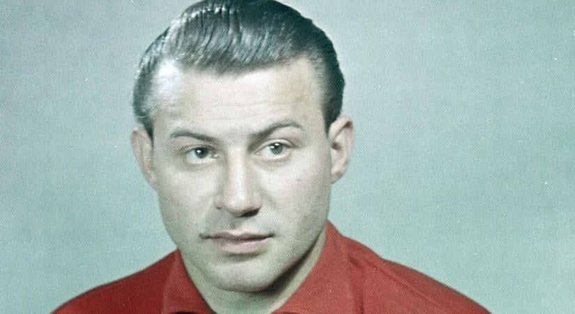 Perre mehetnek a tulajdonosok: eltűnt az Aranycsapat legendájának vb-ezüstérme