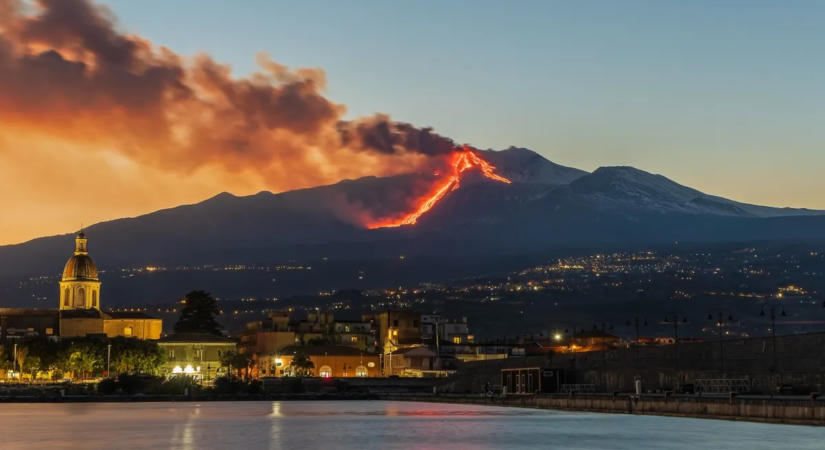 Kitört az Etna, le kellett zárni Catania repülőterét