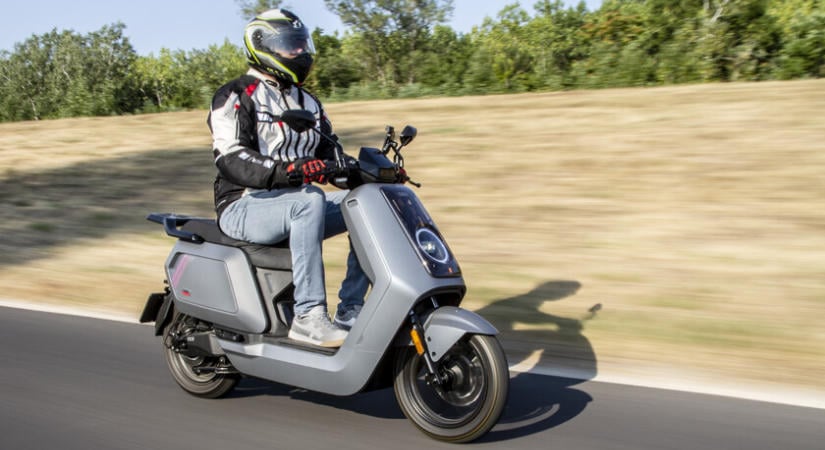 Teszt: NIU NQiX 500 - Ennyi már elég lesz?