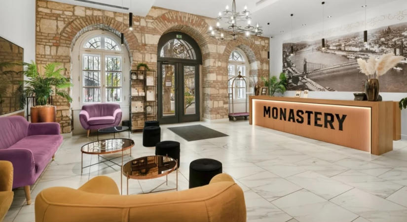 SZÁLLODÁK ÉJSZAKÁJA 2026: Monastery Boutique Hotel Budapest