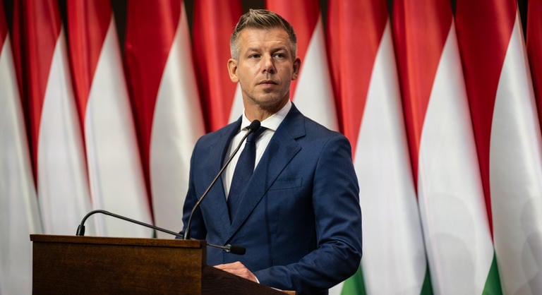 „Ez így nem fog menni” – Magyar Péter üzenetet küldött az Állami Számvevőszék elnökének