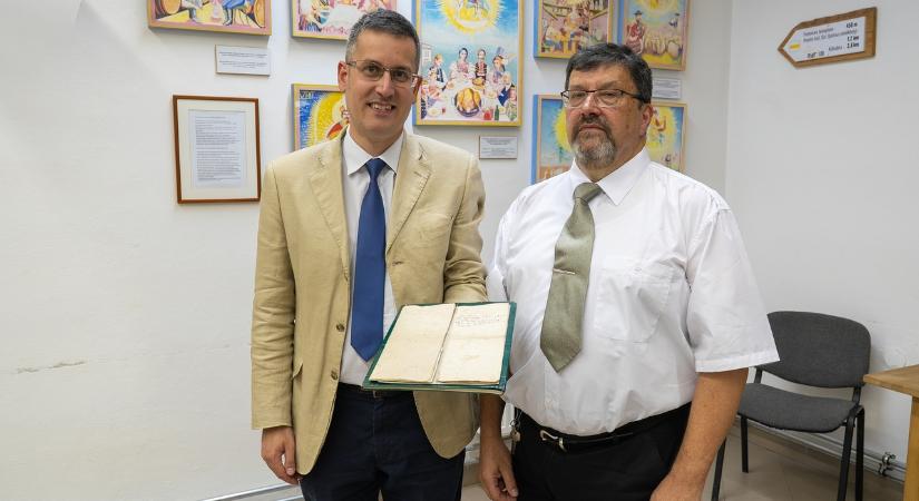 Internetes aukción találták meg a szombathelyi Szent Márton-templom 1551-es számadáskönyvét