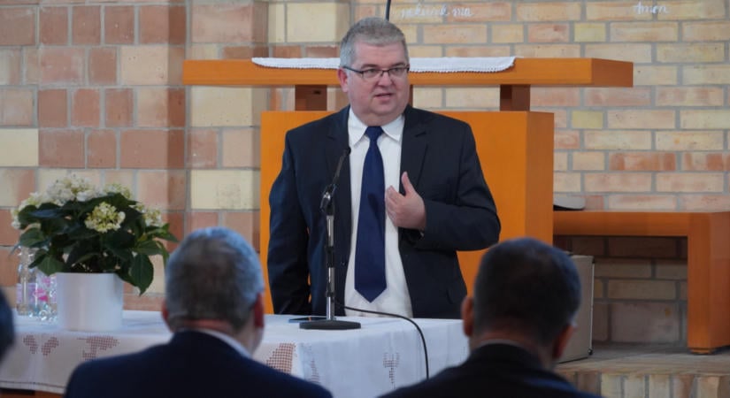 A volt fideszes államtitkár szerint az Orbán-kormány is felelős a gyermekvédelem helyzetéért