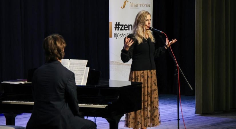 Zongoraszóval kezdődött a nagyatádi hangversenysorozat