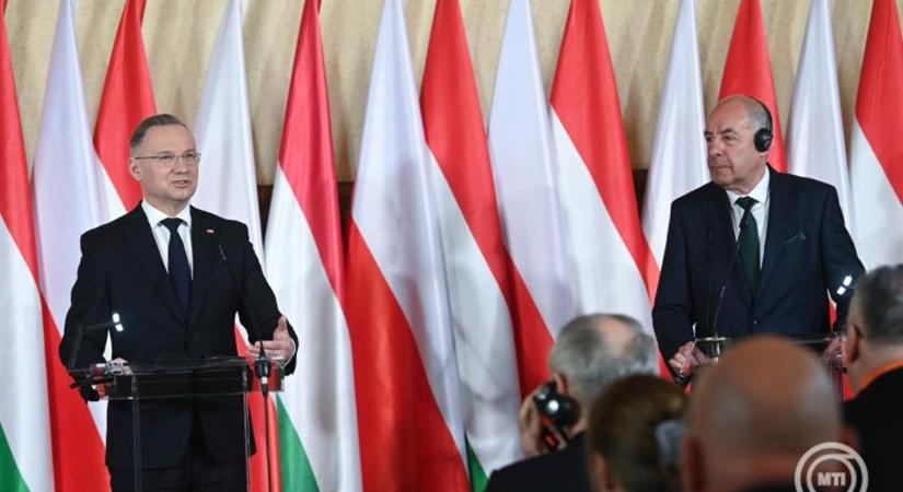 Andrzej Duda: tartós ukrajnai békére van szükség