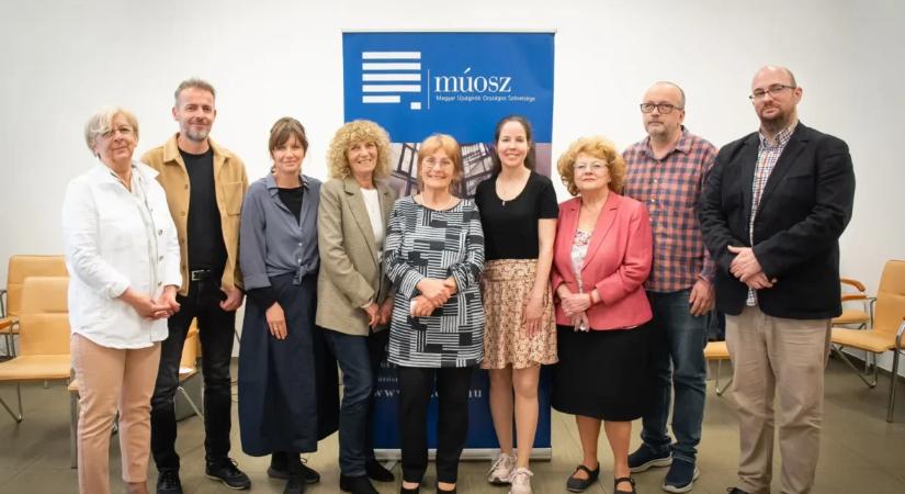 „Mintha az újságírók véleménye nem számítana” – kiakadt a MÚOSZ, amiért kihagyták a Médiatanács vezetőit jelölő testületből
