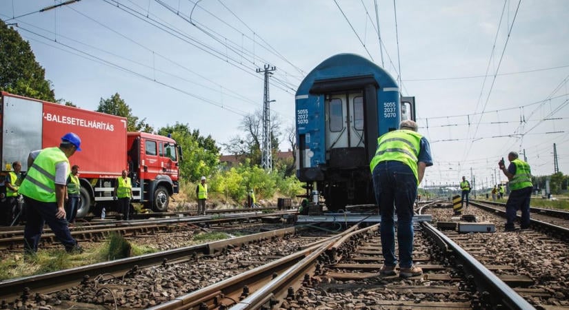 Kisiklott egy mozdony, nem indul el a Nagykanizsára tartó IC a Déliből