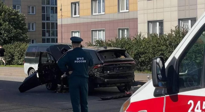 Kigyulladt és felrobbant egy orosz alezredes autója Szentpéterváron, életét vesztette a katona