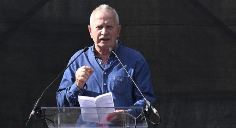 Bencsik András riadót fújt a Terror Háza miatt: „El a kezekkel!”