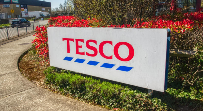 Közelebb került a Tesco kivonulása: külön csomagban adhatják el a magyar hálózatot