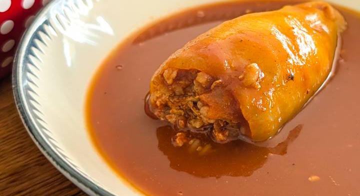 Szaftos, vegetáriánus töltött paprika tofuval: a tökéletes húsmentes ebéd