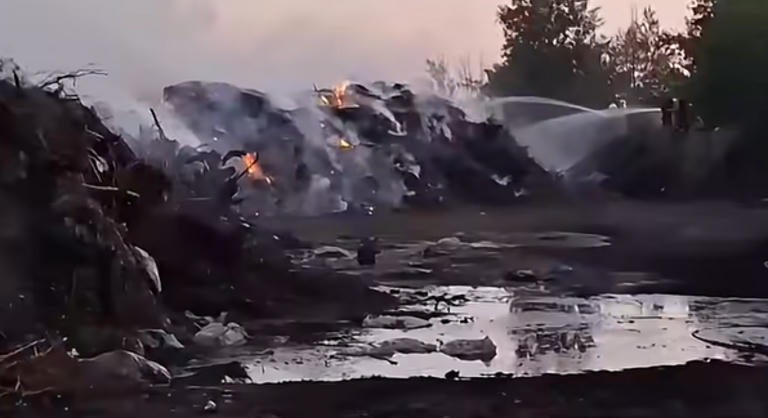 Egy hét után tudták eloltani a pusztító tüzet Érd és Százhalombatta között