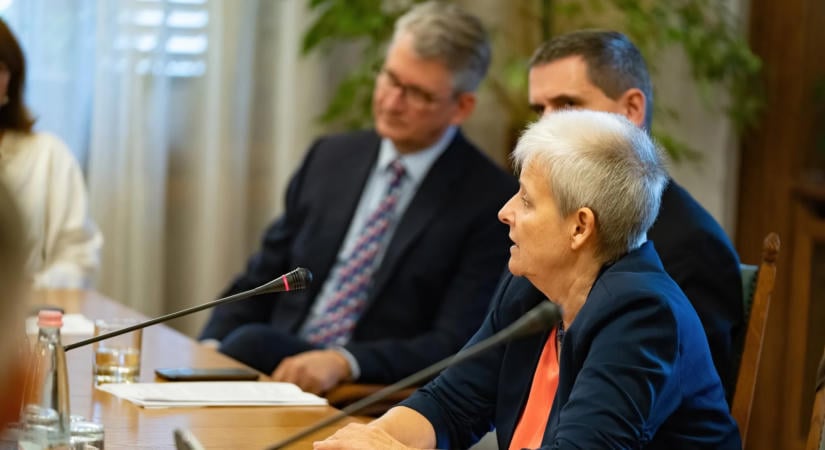 Lannert Judit: A Fidesz-KDNP a saját korrupciós ügyeiről próbálja elterelni a figyelmet