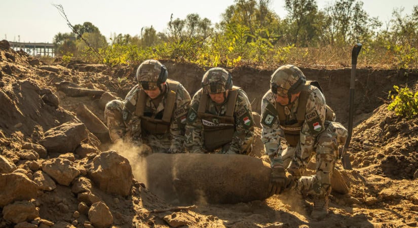Negyedtonnás világháborús bombát találtak egy vecsési építkezésen