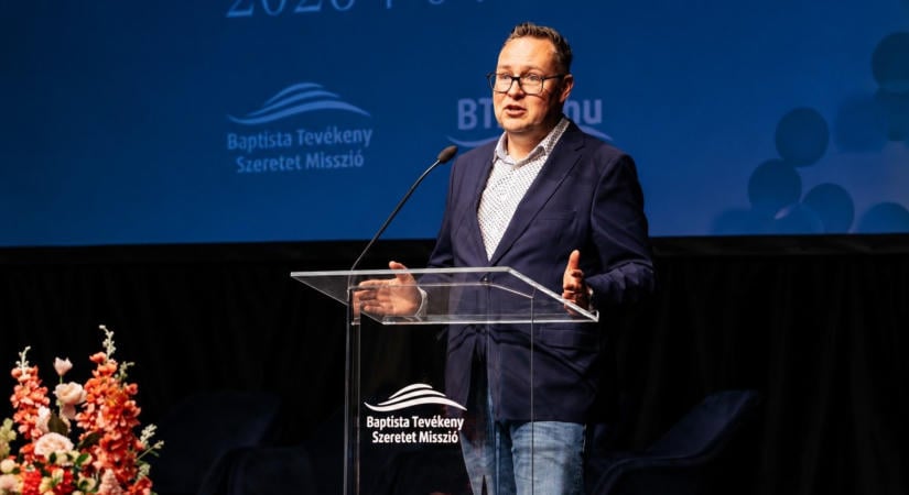 Gyanús üzletek: százmilliók találtak utat a baptista misszió elnökének cégeihez