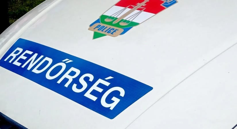 Kattant a bilincs az aranyásó kezén: huszonkét aranytömböt ásott ki egy somogyi ház udvaráról egy férfi