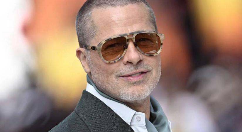 Brad Pitt 30 évvel fiatalabb párja átlátszó csipkeruhában: így ment a világsztár esküvőjére