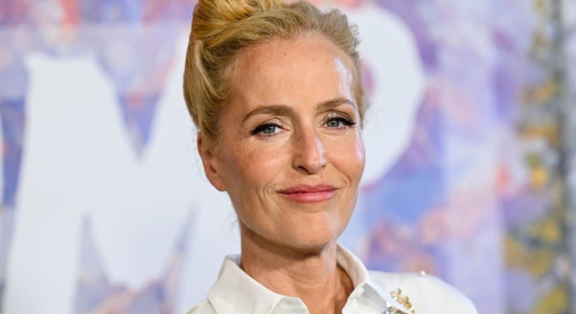 „Feminista vagyok, de…” – Gillian Anderson szerint ideje szégyen nélkül beszélni a női vágyról