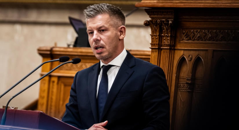 Magyar Péter kiakadt a fideszes képviselőkre, miután „beszivárogtak a büféből”, majd kezdődött a „bohóckodás”