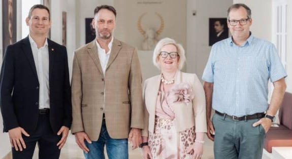Folytatódik a Magyar Nemzeti Múzeum Közgyűjteményi Központ átalakítása és decentralizációja: új vezetők kerültek három országos közgyűjtemény élére