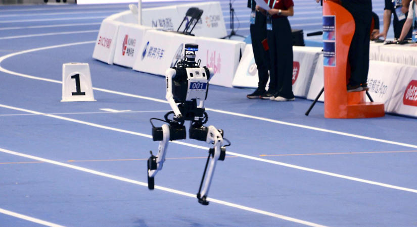 Kínai humanoid robot döntötte meg Usain Bolt 2009-es világcsúcsát 100 méteres futásban