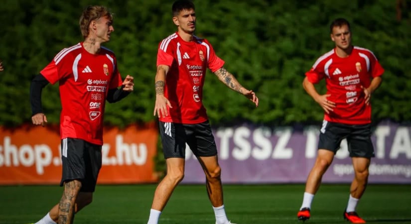 Galéria: Bolla már edzett, Szoboszlai papucsban nézte a társakat