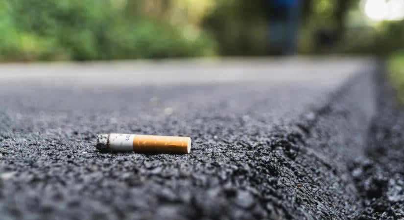 Cigaretta okozhatott épülettüzet – a tűzoltók versenyt futottak az idővel