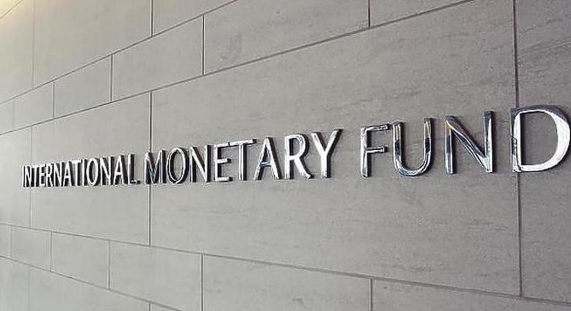 Belenéztek a jövőbe: végre optimistább lett az IMF