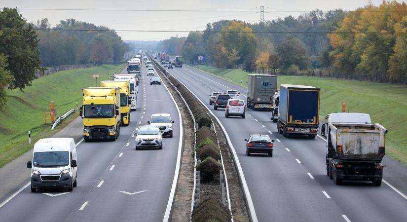 Az extrém hőség miatt változik a hétvégi kamionstop