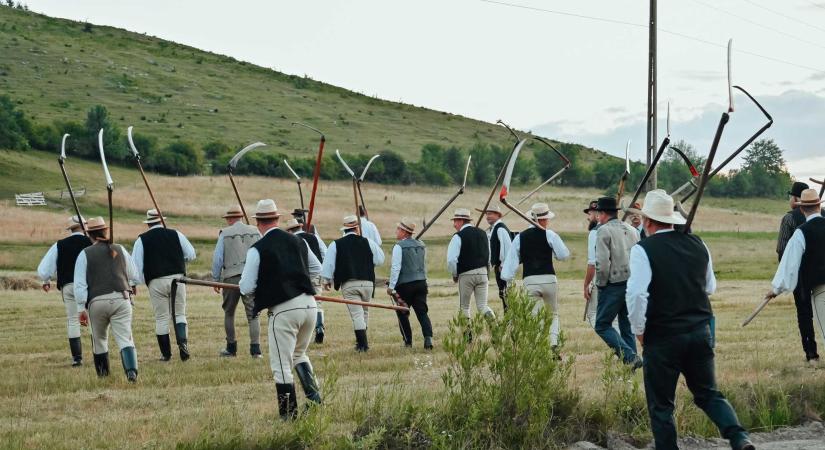 Kaszáló Kaláka: tizedik alkalommal elevenednek meg a hagyományok Csíkszentkirályon