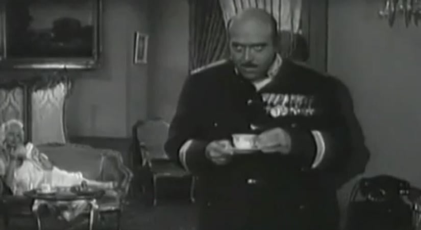 Az első, egyben a valaha volt legrosszabb film 1956-ról