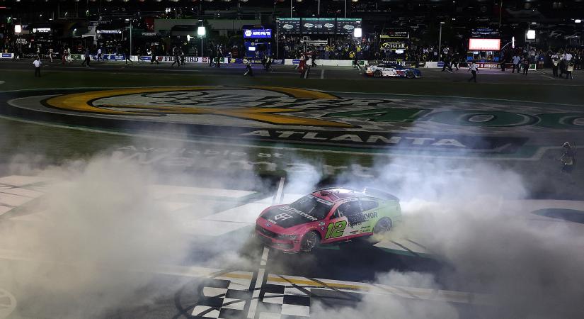 VITÁN FELÜL: Ez volt a NASCAR Cup valaha volt egyik legjobb versenye