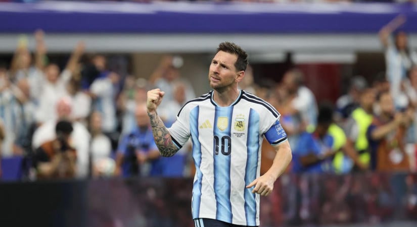 Új luxusjachtot vett Messi, amelyen öt kabin van és külön jetskigarázs