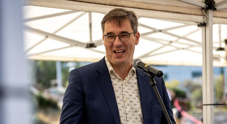 Karácsony Gergely az iparűzési adó egy százalékát a hajléktalanság és a drogfogyasztás visszaszorítására fordítaná