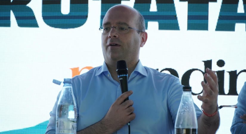 Sorozatban súlyosan mellélőtt a Nézőpont
